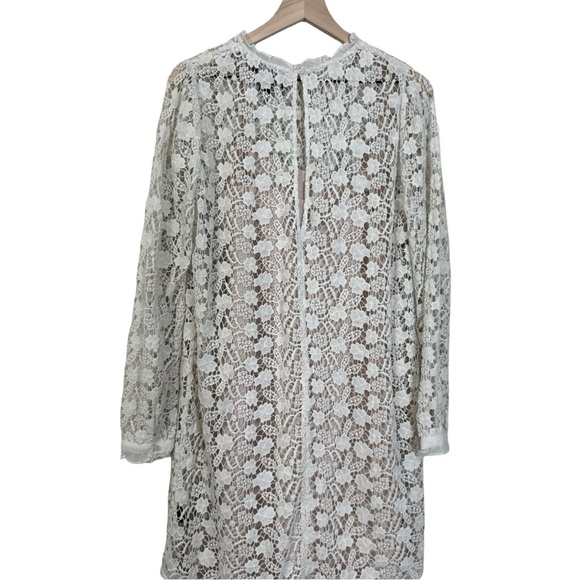 Needle & Thread Crochet Lace Dress Size 8
White Blush Pink Bridal Wedding - Picture 6 of 16